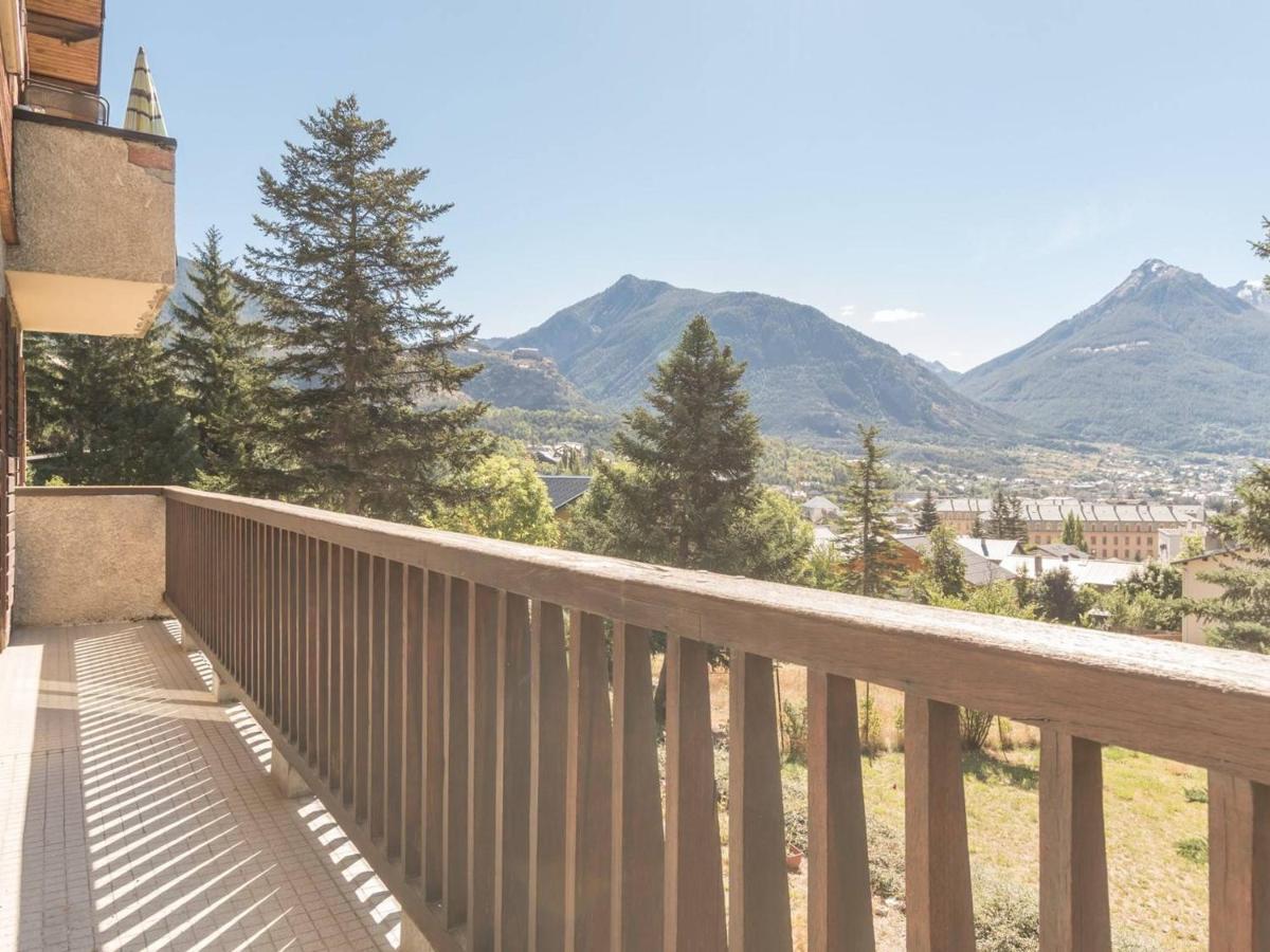 Spacieux Appartement 4 Pieces Avec Parking A Briancon - 8 Personnes - Fr-1-330C-55 Exteriör bild
